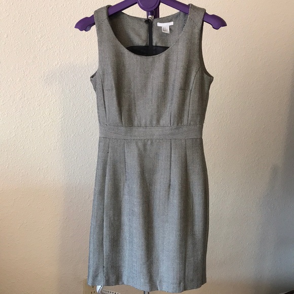 H&M Dresses & Skirts - H&M Mid-Length Dress
